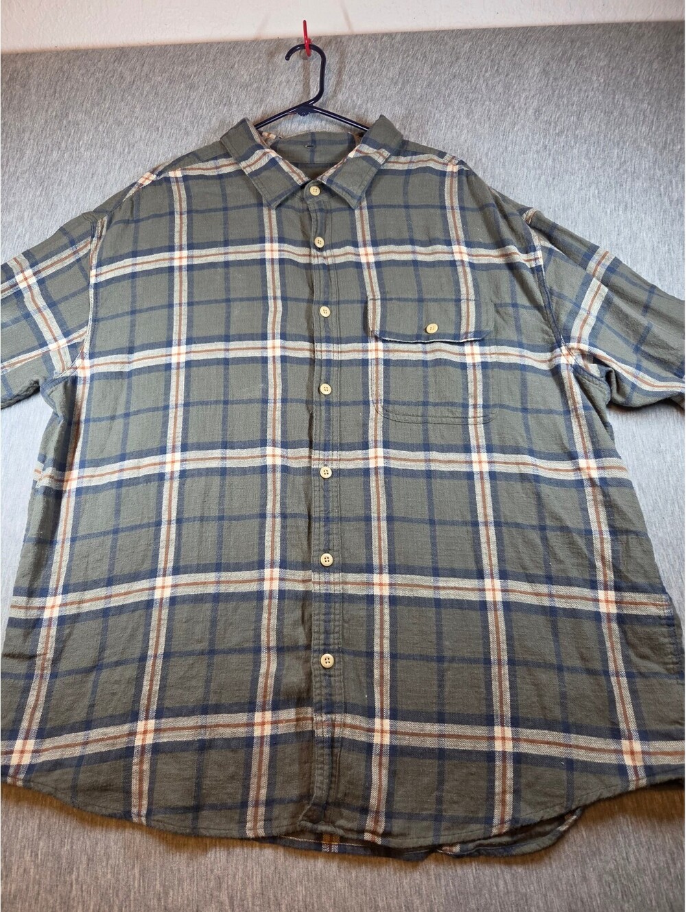American Eagle Super Soft XXL Plaid Button-Up Shirt